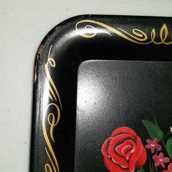 Floral  Pattern Metal Tip Trinket Tray Set of 4 - Picture 6 of 13